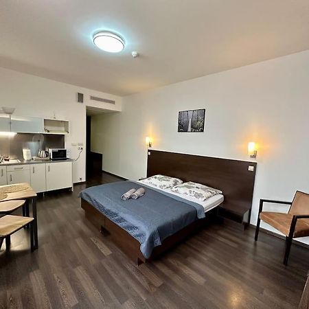 Apartman Priamo Na Hlavnej Ulici Kosice Luaran gambar