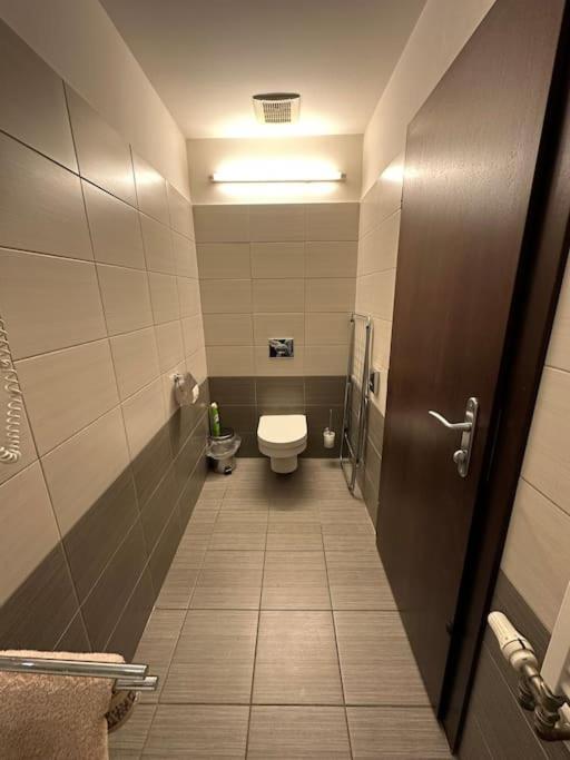 Apartman Priamo Na Hlavnej Ulici Kosice Luaran gambar